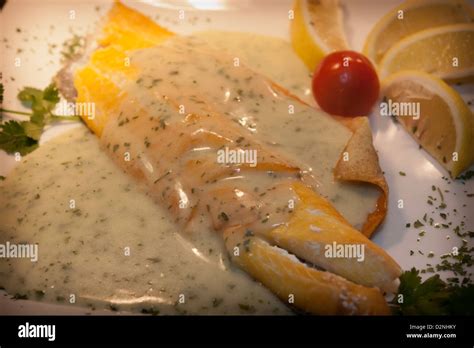 Smoked haddock hi-res stock photography and images - Alamy