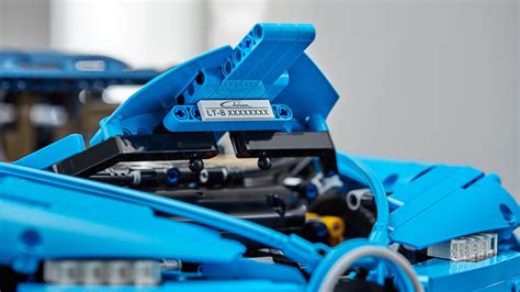 LEGO Technic Bugatti Chiron - IMBOLDN