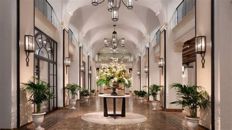 St. Petersburg, Florida's Iconic Pink Hotel Just Got A Stunning Refresh