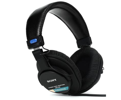 Sony MDR-7506 Headphones [ 2022 Review ] - MusicCritic