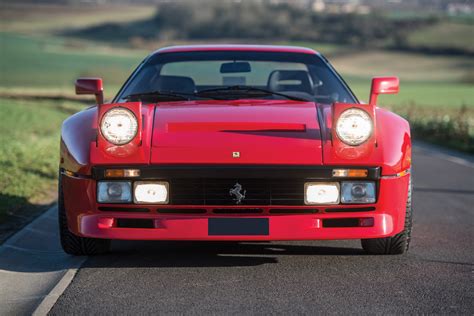 photo FERRARI 288 GTO V8 coupé 1985 - Motorlegend.com