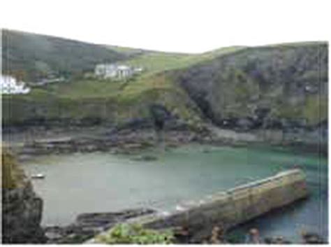 Port Isaac, Cornwall a real Cornish fishing town.