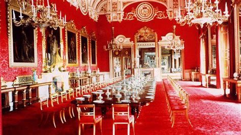 Buckingham Palace State Dining Room - Google Search | Buckingham palace ...