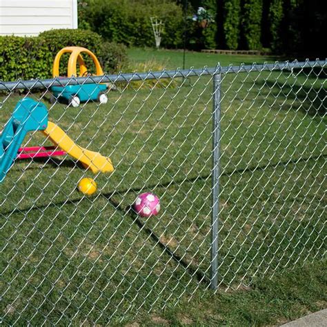 How To Install A Chain Link Fence From Start To Finish (in 13 Steps)