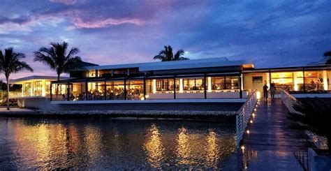 Shore Restaurant in Sarasota | Must Do Visitor Guides