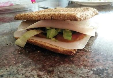 Light chicken sandwich recipe - FoodsDiary