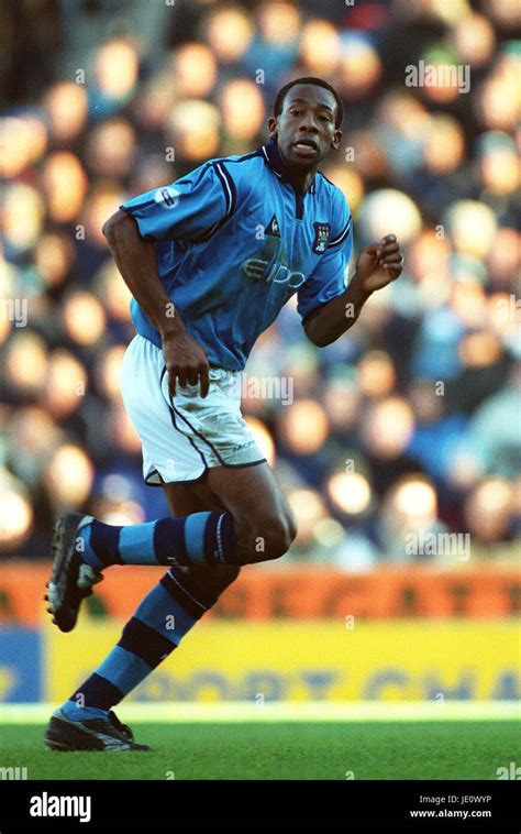 PAULO WANCHOPE MANCHESTER CITY FC ST ANDREWS BIRMINGAM 29 December 2001 ...