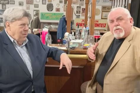 'Cheers' Stars George Wendt and John Ratzenberger Reunite as the Show's Bar Goes Up for Auction