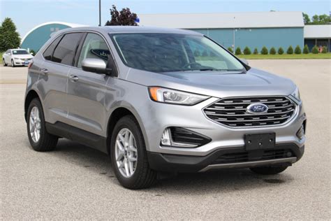 2021 Ford Edge SEL Iconic Silver, 2.0L EcoBoost® Engine | Larry Renaud Ford Sales