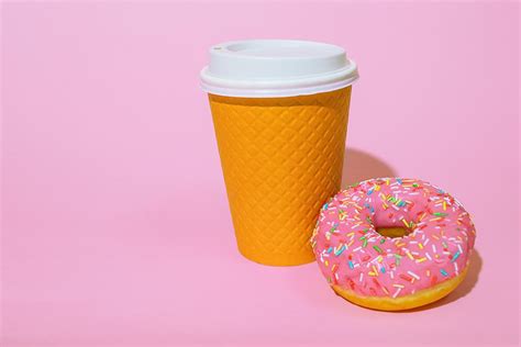 What Are the Dunkin’ Donuts Cup Sizes? (with Drawings) - MeasuringKnowHow