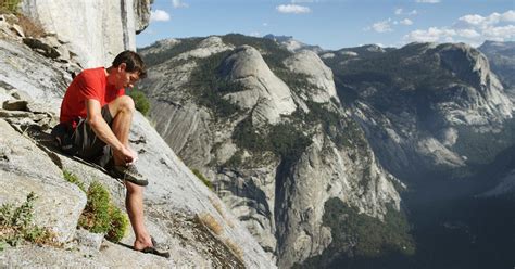 Alex Honnold free solos a 5.12d route on El Capitan. WHAT.