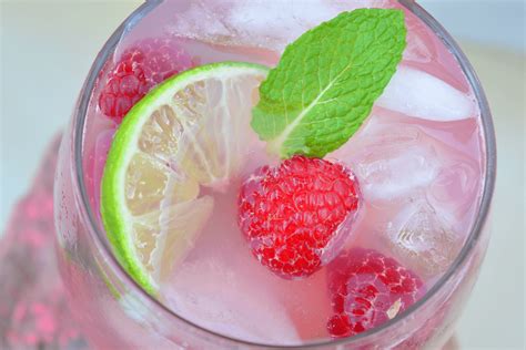 Refreshing Raspberry Mint Limeade: A low potassium beverage for all ...