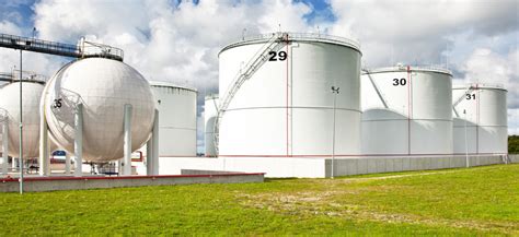 Oil refinery tanks | Western Technology, Inc.