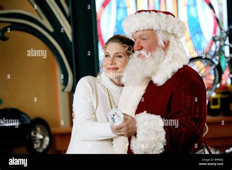 ELIZABETH MITCHELL & TIM ALLEN THE SANTA CLAUSE 3: THE ESCAPE CLAUSE Stock Photo, Royalty Free ...