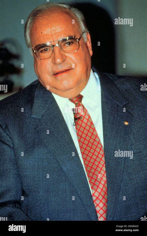 Federal chancellor helmut kohl hi-res stock photography and images - Alamy