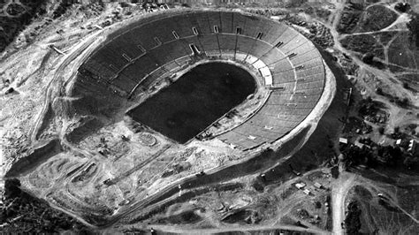 Rose Bowl Game History: The Story Of College Football's Most Treasured Stadium - SBNation.com