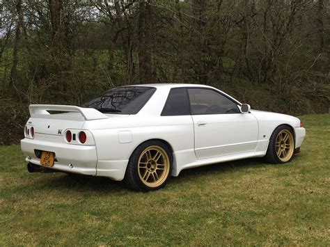 Nissan Skyline R32 GTR - Jap Imports UK