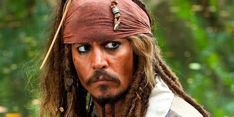 Johnny Depp Openly Feuds With Disney About 'Pirates of the Caribbean ...