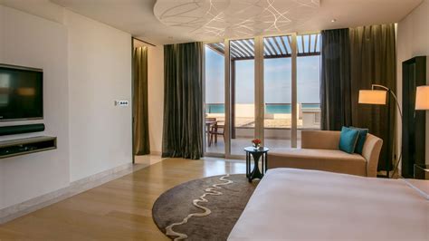 Luxury Rooms, Suites & Villas in Abu Dhabi | Park Hyatt Abu Dhabi