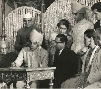 Rajiv Gandhi And Sonia Gandhi Wedding Photos