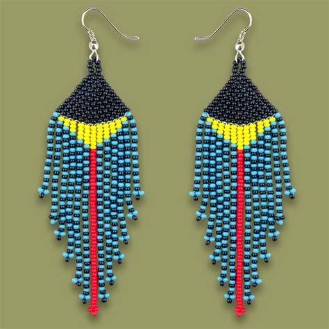 African Beaded Earrings | Bead jewellery, Handmade earrings beaded, Beaded earrings