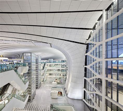 ZAHA HADID ARCHITECTS OPENS AIRPORT IN BEIJING - Artchitectours