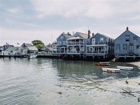 14 Best Coastal Massachusetts Towns to Live in 2024 | Redfin