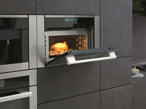 Miele offers a variety of ovens such as convection, steam, microwave ...