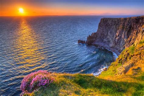 Cliffs of Moher at sunset — Stock Photo © Patryk_Kosmider #39089807