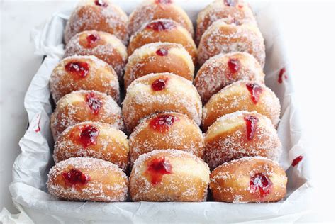 raspberry filled donuts recipe