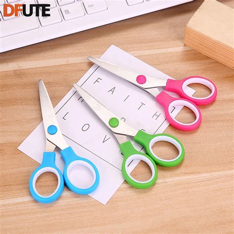 DFUTE Scissors Plastic small scissors children primary school students diary craft cut ...