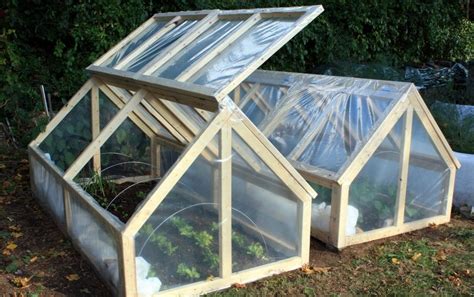 Build a mini greenhouse and extend your growing season | The Owner-Builder Network