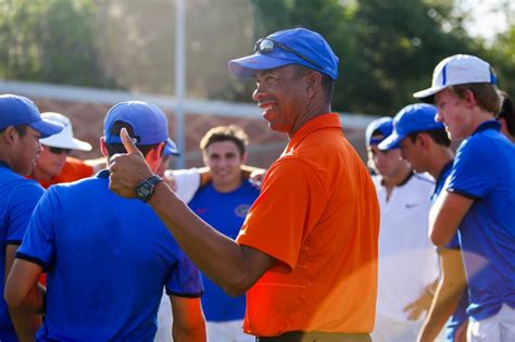 Bryan Shelton steps down as men’s tennis head coach - The Independent Florida Alligator