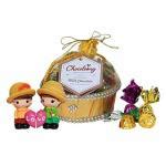 Buy Chocoloony Chocolate Gift Basket with Love Couple Statue Milk ...