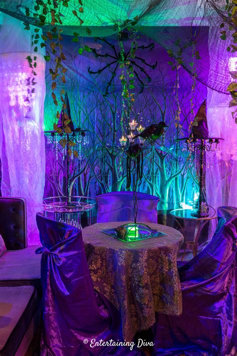 How To Use And Install Halloween Scene Setters - Entertaining Diva | Halloween party themes ...