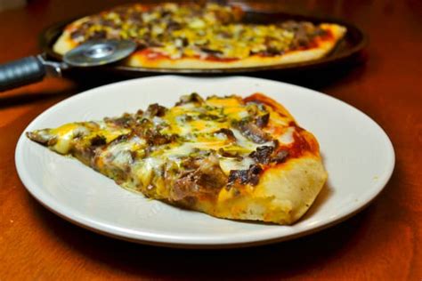 Philly Cheesesteak Pizza Recipe - Food Fanatic