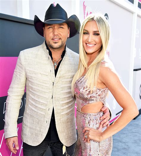 Jason Aldean, Pregnant Wife Brittany Kerr Reveal Baby's Gender