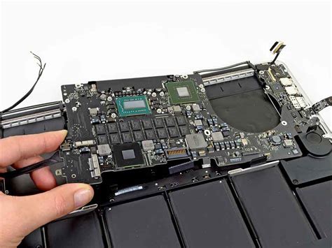 Fixxo - MacBook Logic Board Repair | Chip-level experts, 3 months warranty