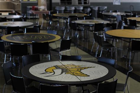 School Cafeteria Tables | Cafeteria Seating | Carroll Seating Company