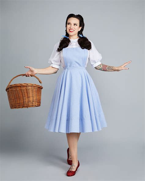 Dorothy from Wizard of Oz Halloween Costume - Charm Patterns