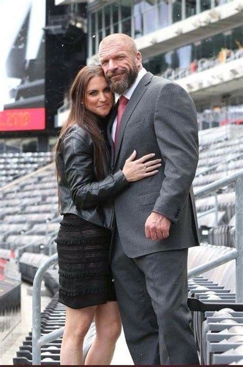 Triple H & Stephanie McMahon | Wwe couples, Wwe stephanie mcmahon ...