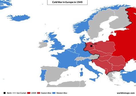 Cold war maps - World in maps