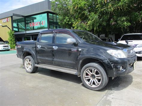 2012 – VIGO 4WD 3.0G AT DOUBLE CAB BLACK – 4510 - TOYOTA USED CARS