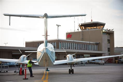 YFC: Fredericton International Airport - An Active Authority