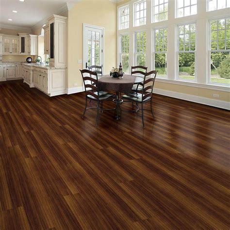 Vinyl Flooring: Pros, Cons and 6 Alternatives