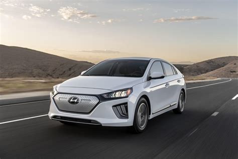 2020 Hyundai Ioniq Electric: Longer Range & Faster Charging