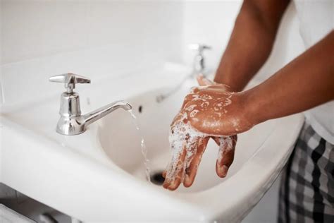 Hand washing advice for people with skin conditions