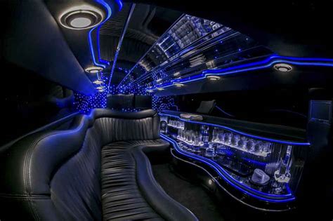 White Chrysler 300 Limo | Portland Limo Service | JMI Limousine