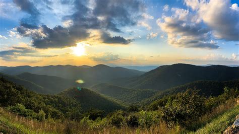 Shenandoah National Park, Virginia [OC] [6844x3850] : r/EarthPorn