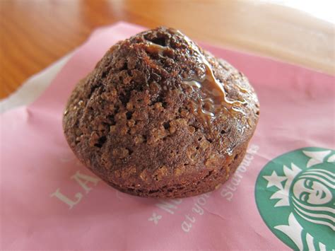 Review: Starbucks - Chocolate Caramel Muffin